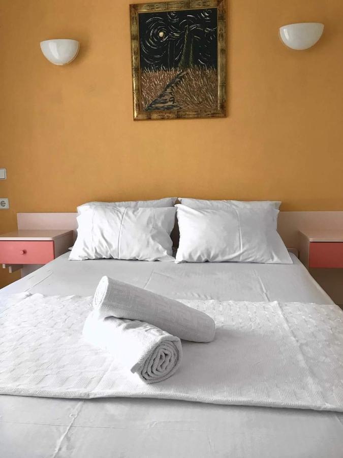 Villa Kolona เลปโตการายา ภายนอก รูปภาพ